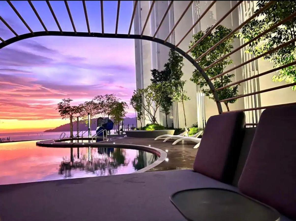Kota Kinabalu City Centre @ The Shore By Casa Yolo Екстериор снимка