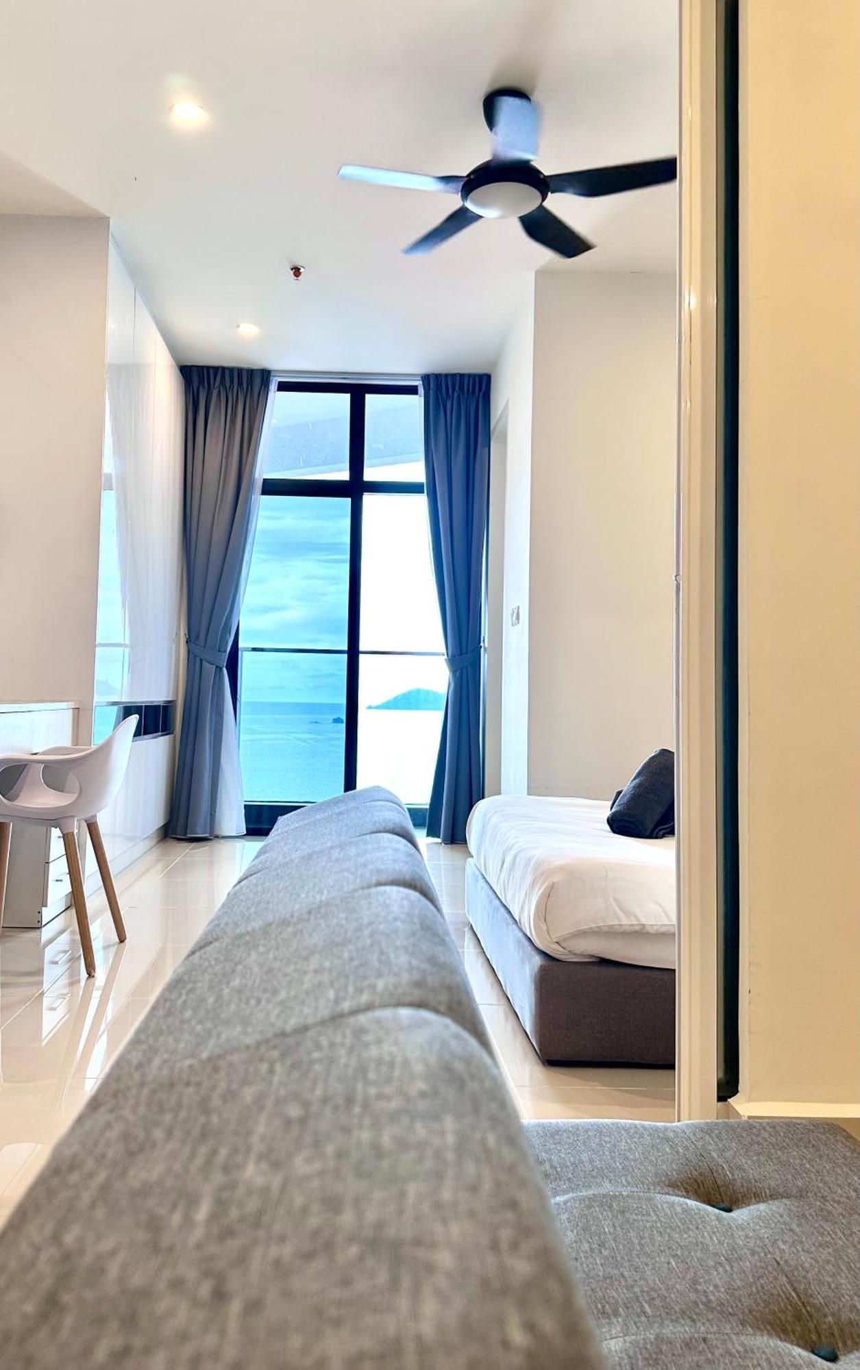 Kota Kinabalu City Centre @ The Shore By Casa Yolo Екстериор снимка
