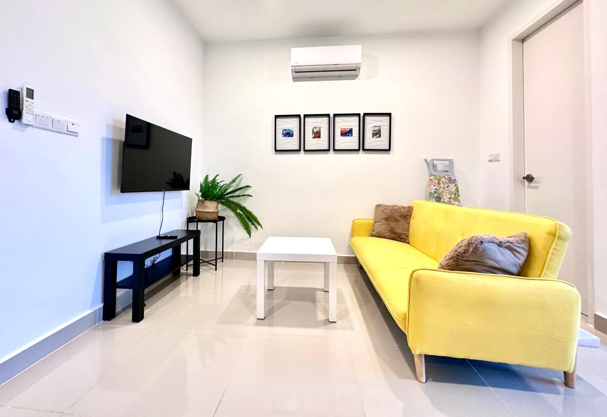 Kota Kinabalu City Centre @ The Shore By Casa Yolo Екстериор снимка